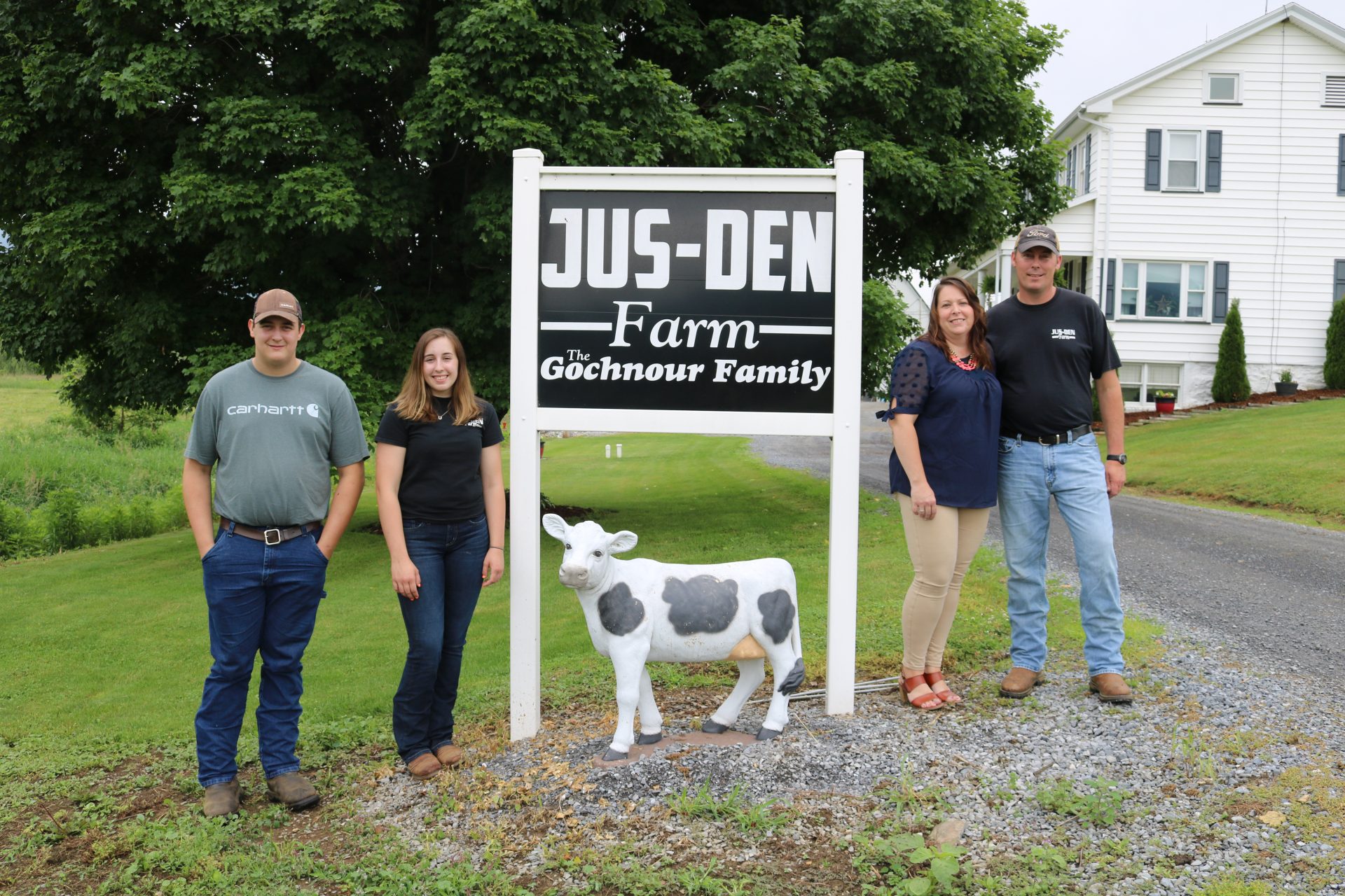 BCDA Honors Dairy Month and Jus-Den Farm in New Enterprise - bcda